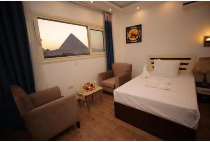 Pyramid View Gh Hotel Kafret el-Gabal Kültér fotó