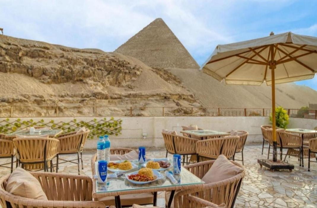 Pyramid View Gh Hotel Kafret el-Gabal Kültér fotó