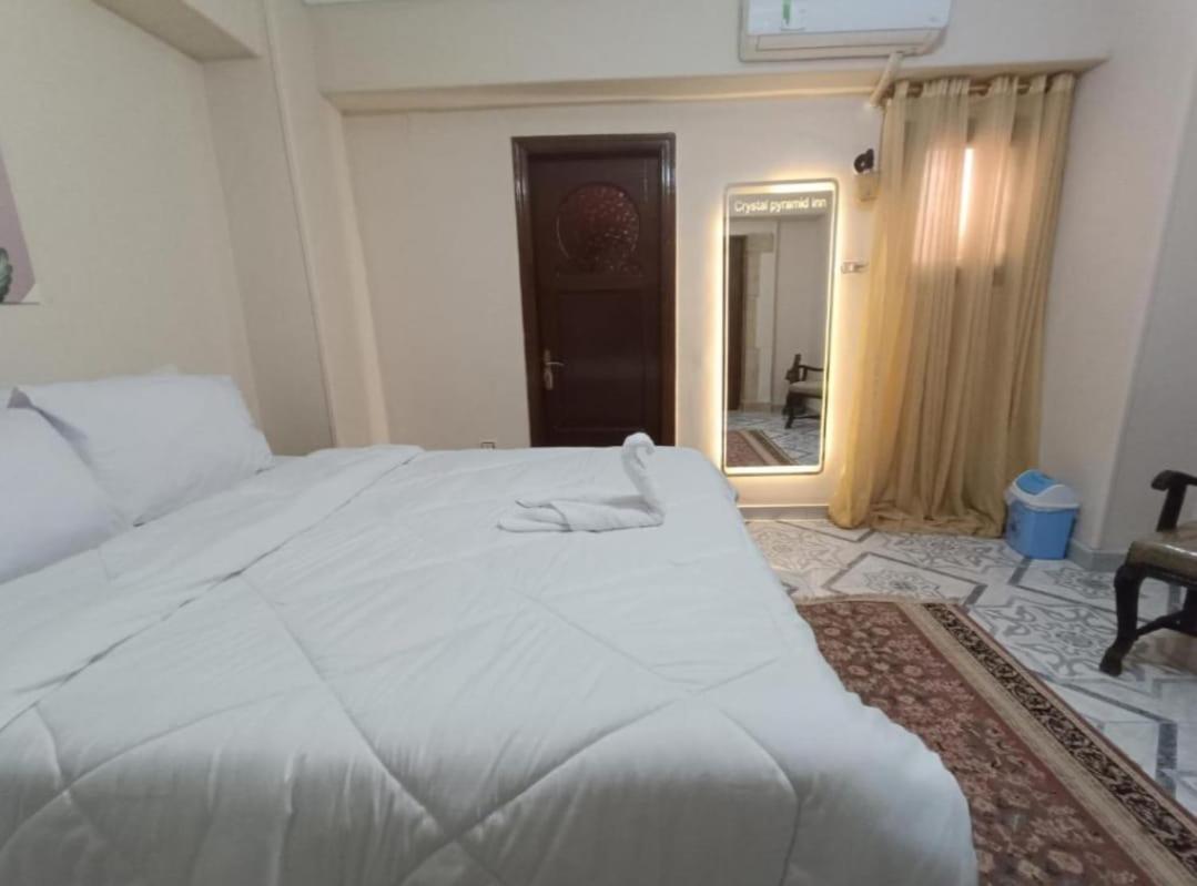 Pyramid View Gh Hotel Kafret el-Gabal Kültér fotó