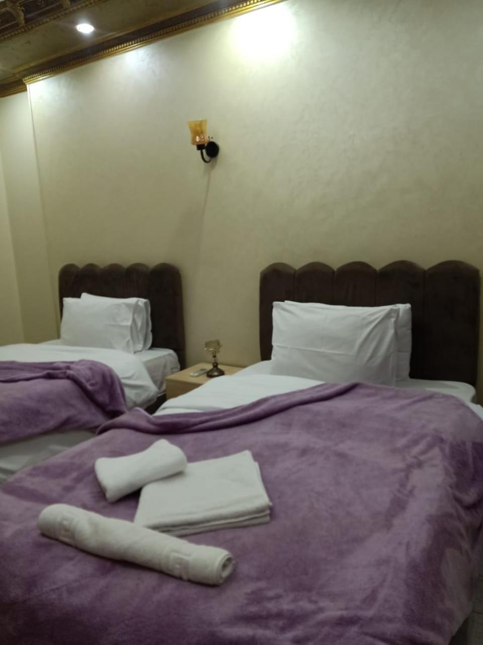 Pyramid View Gh Hotel Kafret el-Gabal Kültér fotó